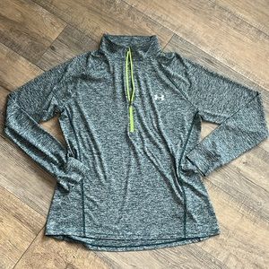 Under Armour Darker Green Size XL 1/4 Zip Top EUC